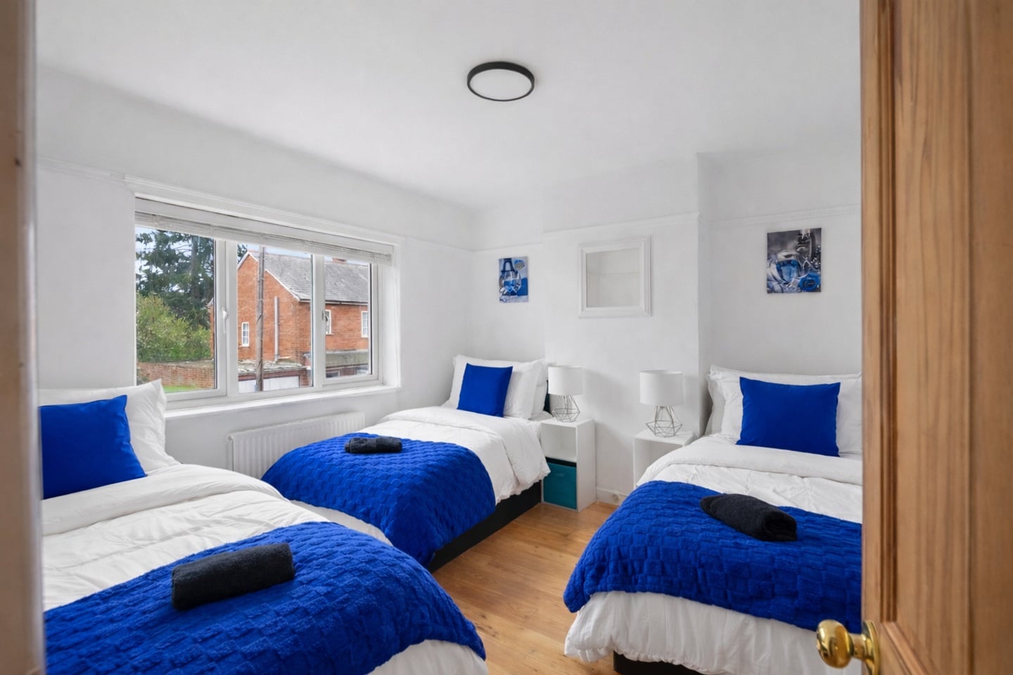 4 Bed Semi-Detached House, Rylstone Road, RG30