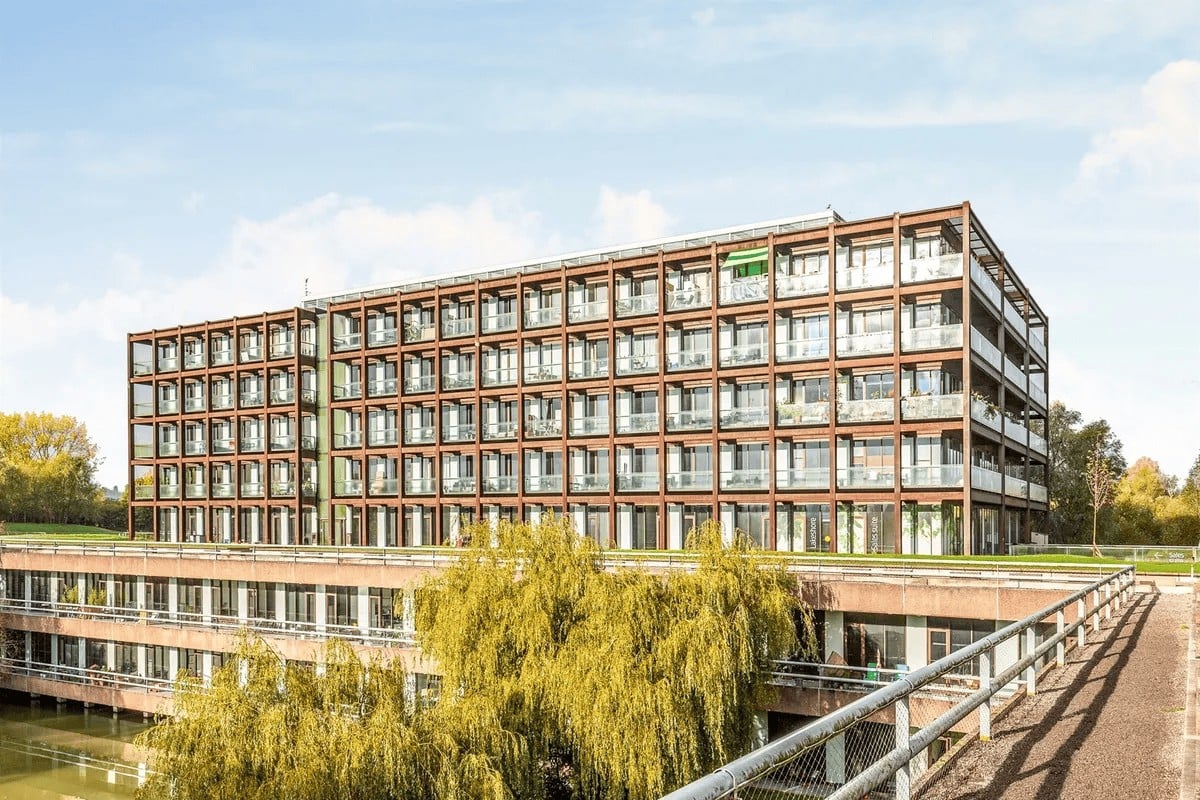 1 Bed Flat, Lake Shore, BS13