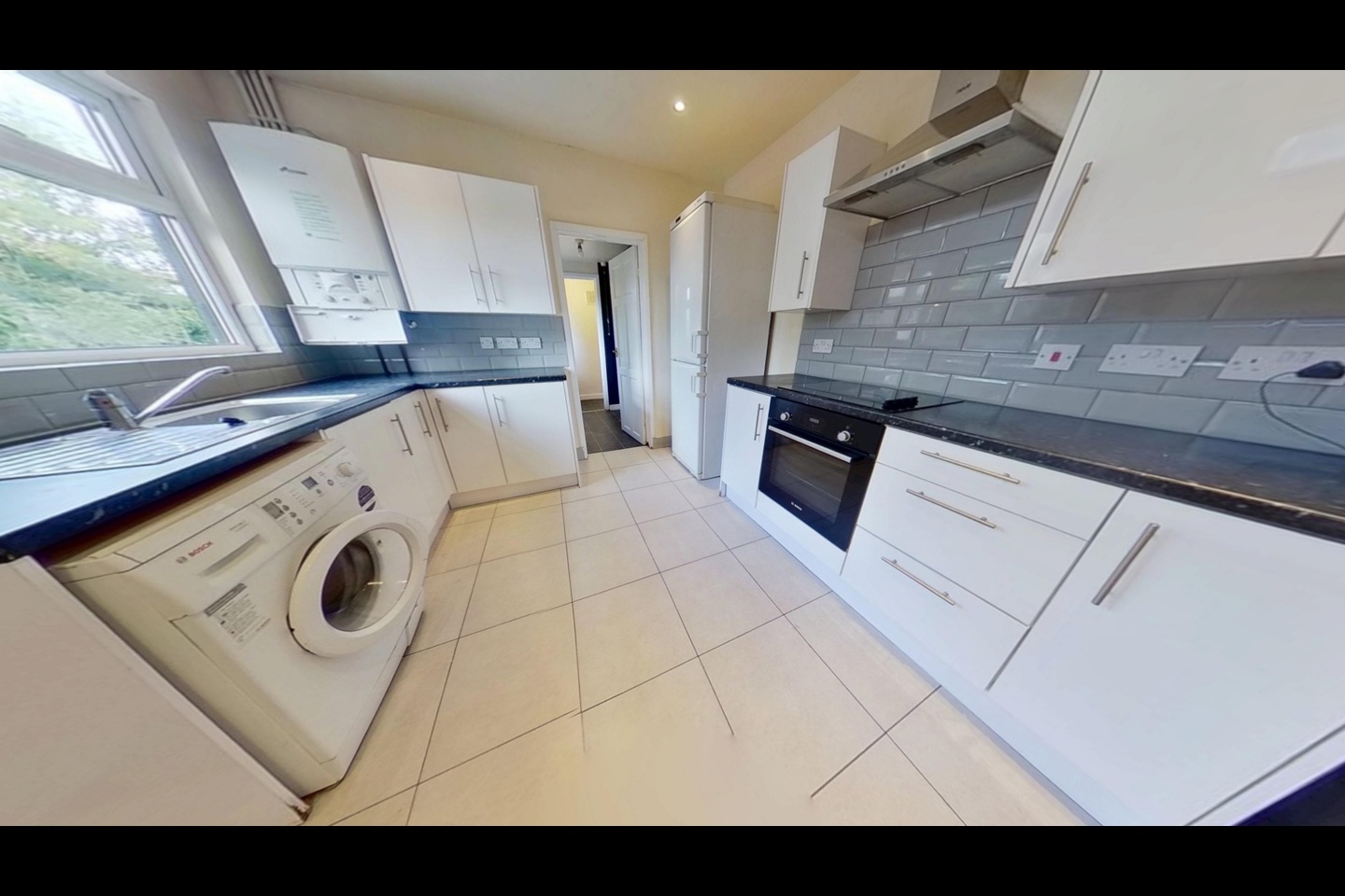 Room in a Shared House, Beeston Road, NG7