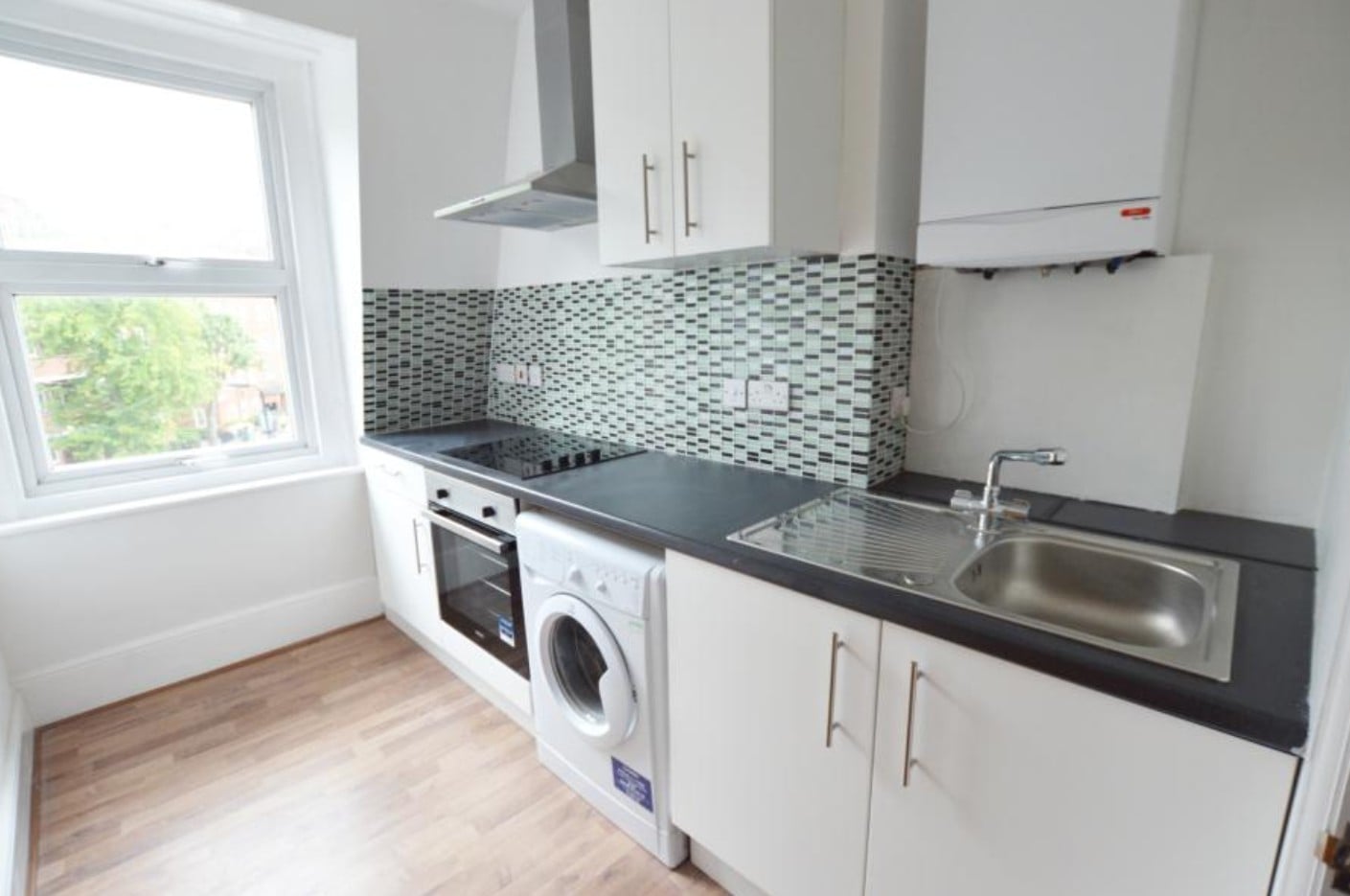 2 Bed Flat, Goldsmiths Row, E2