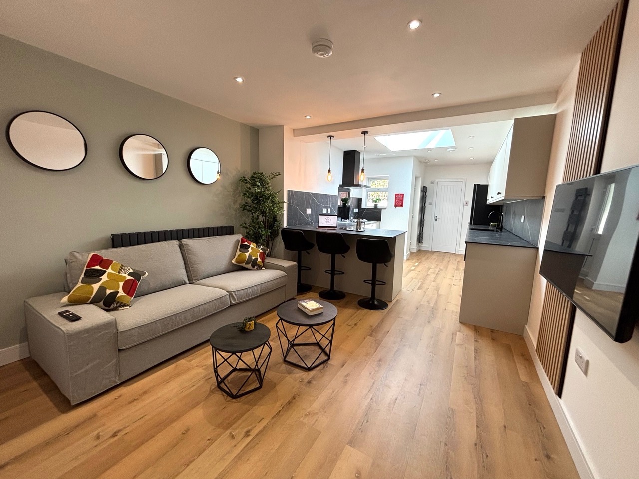 3 Bed Terraced House, Irving Road, CV1