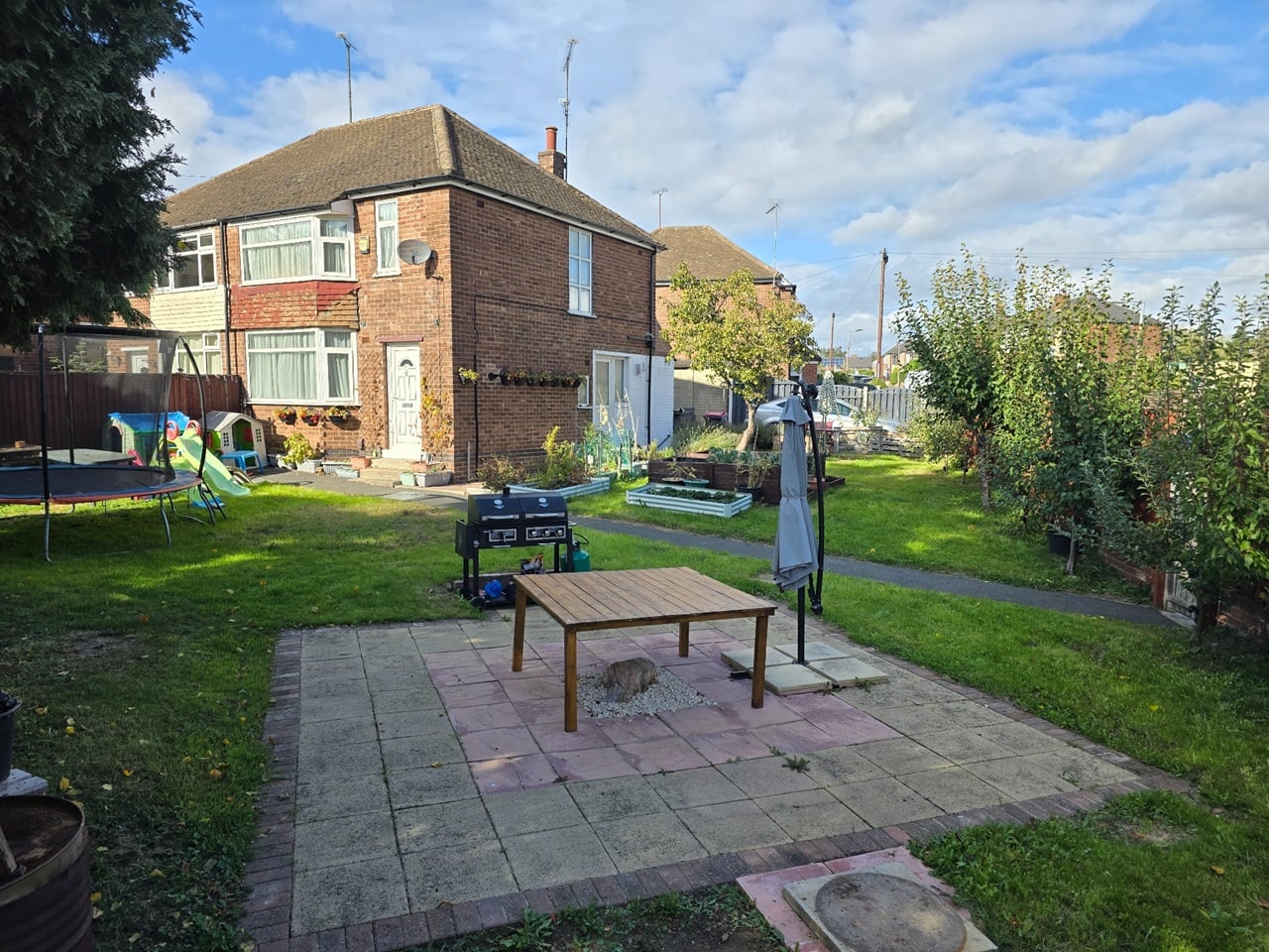 3 Bed Semi-Detached House, Retford Road, S13