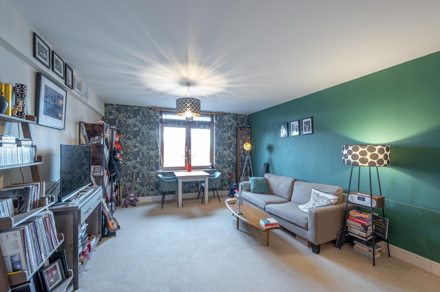 1 Bed Flat, Upper Marshall St, B1