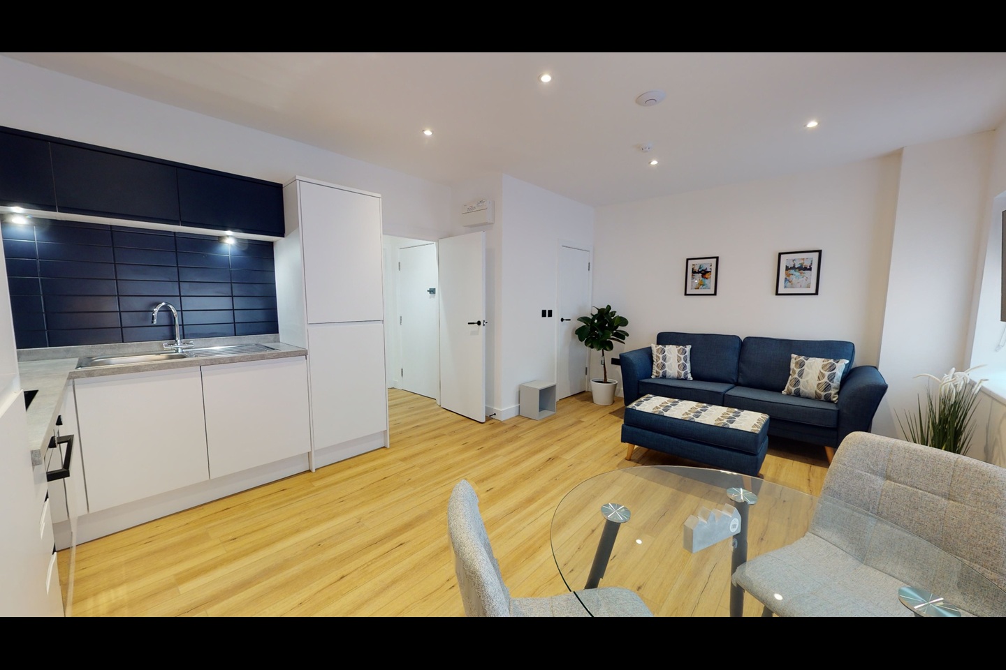 1 Bed Flat, Northcote St, CF24