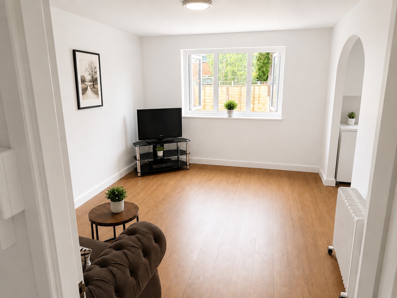 2 Bed Flat, Woodnewton Close, M18