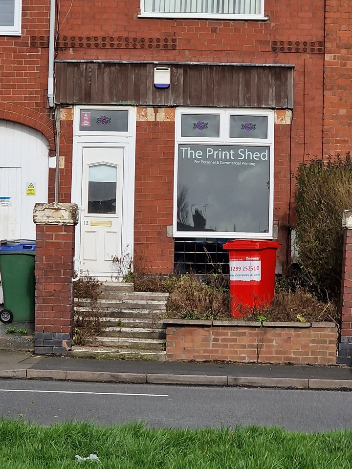 Rowley Regis Bedsit, Bell End, B65 To Rent Now for £645.00 p/m