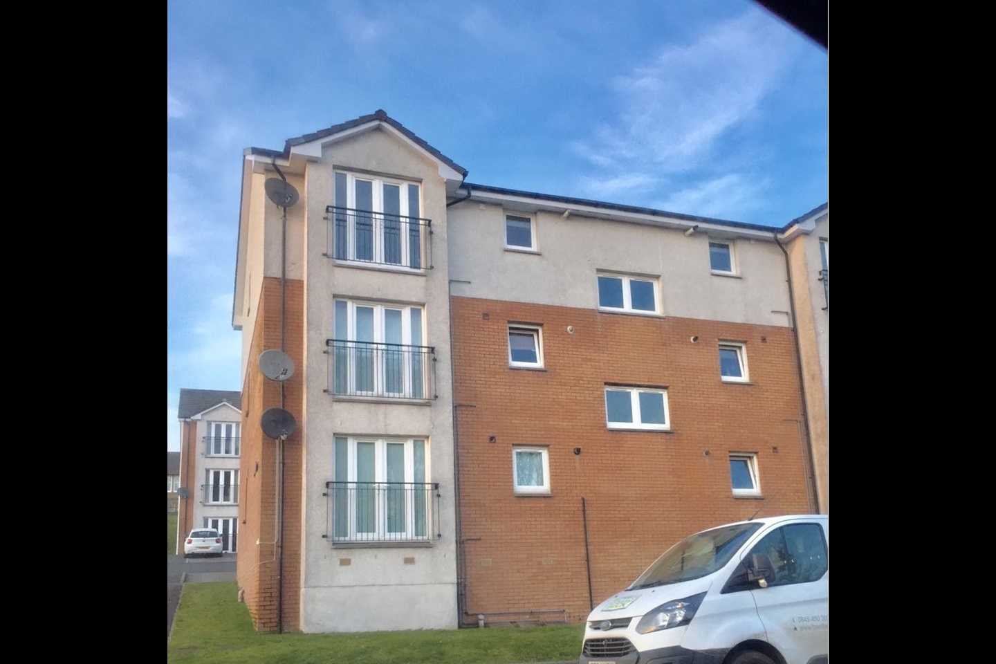 Coatbridge 2 Bed Flat, Caledonian Gate, ML5 To Rent Now for £750.00 p/m