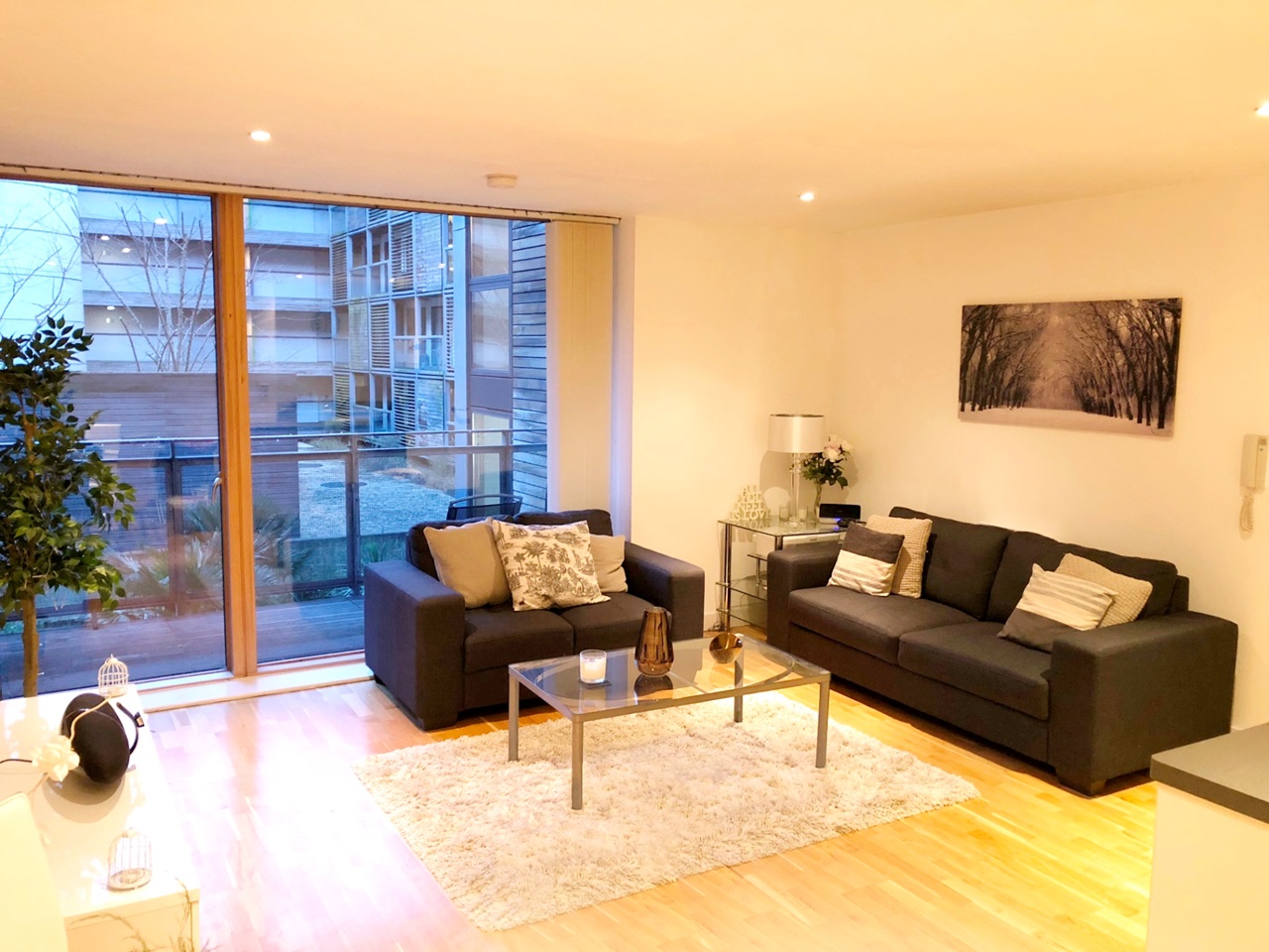 2 Bed Flat, Arundel Street, M15