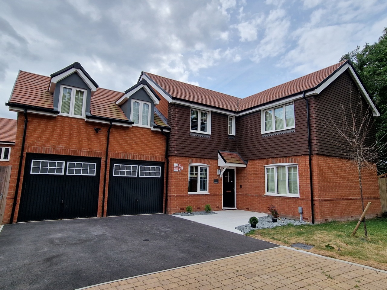 Shinfield, Reading 5 Bed Detached House, Garrett Drive, RG2 To Rent