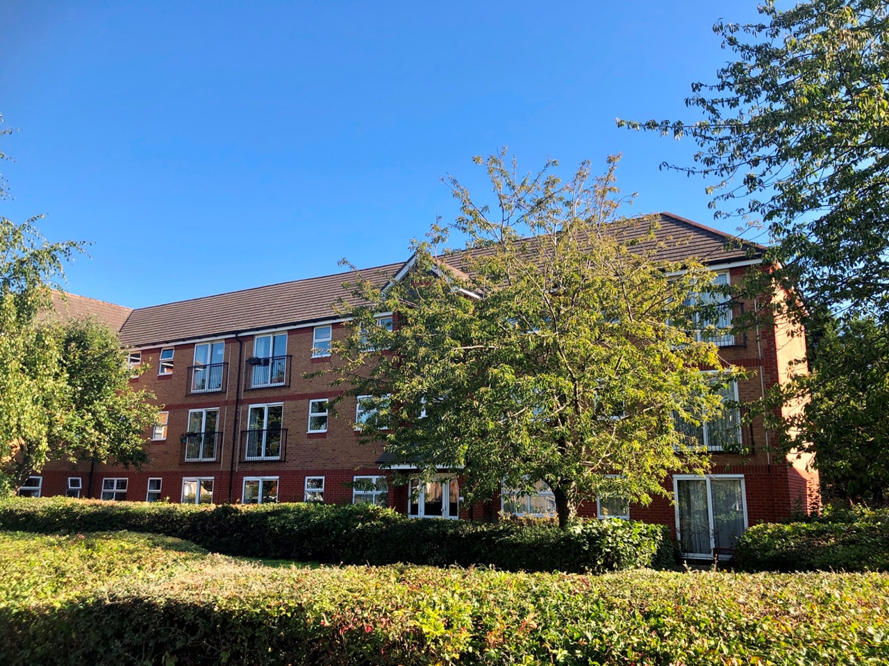 2 Bed Flat, Blackthorn Close, CB4