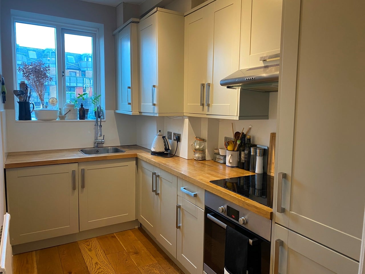 Additional image 7 of 2 Bed Flat, Pentonville Road, N1, N1 7GU