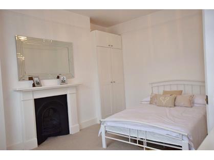 2 Bed Flat, Weltje Road, W6
