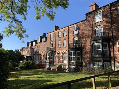 2 Bed Flat, Moorland Hall, LS3