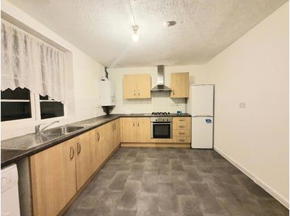 3 Bed Flat, Burnt Ash Lane, BR1