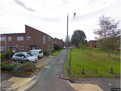 3 Bed Semi-Detached House, Abbotts Walk, CV8