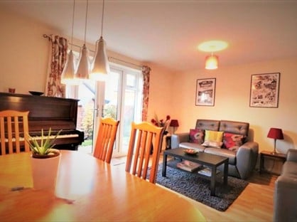 4 Bed Semi-Detached House, Bolt Lane, TF1