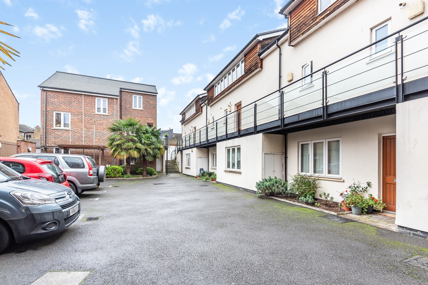 London 2 Bed Flat, Tulse Hill, SW2 To Rent Now for £1,860.00 p/m