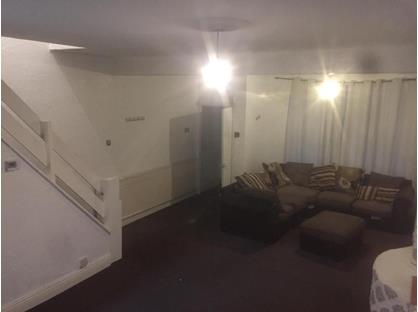 2 Bed Terraced House, Lightbowne Road, M40