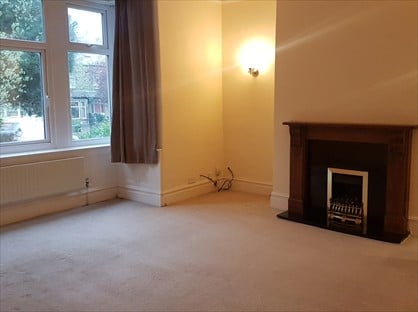 2 Bed Flat, Bradford Road Shipley, BD18