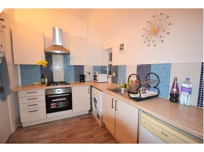 1 Bed Flat, Upper Tooting Road, SW17