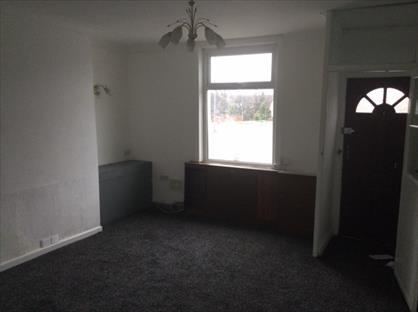 2 Bed End Terrace, Bury New Road, M45
