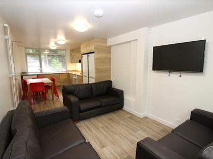 7 Bed Flat, Sparkford Close, SO22