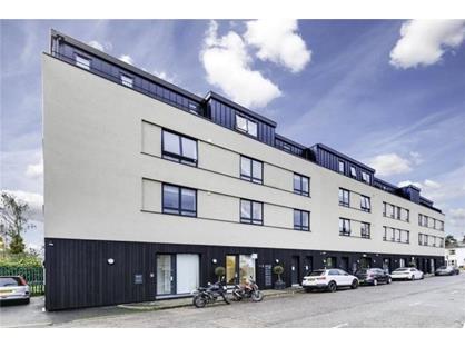 1 Bed Flat, Vision House, TW9