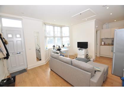 1 Bed Flat, High Road, N2