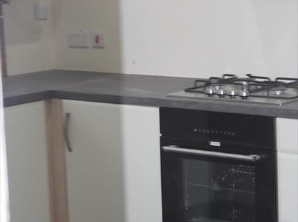 3 Bed Semi-Detached House, Heritage Road, WF17