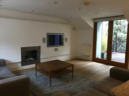 2 Bed Terraced House, Woodside Terrace Lane, G3