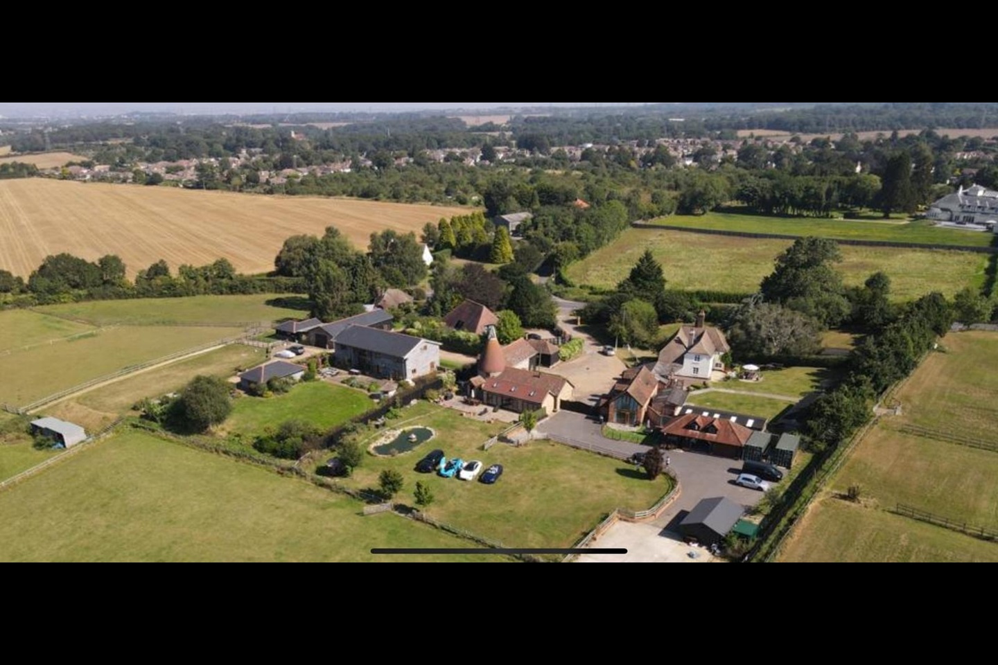 Meopham 2 Bed SemiDetached House, Longfield Road, DA13 To Rent Now for £1,895.00 p/m