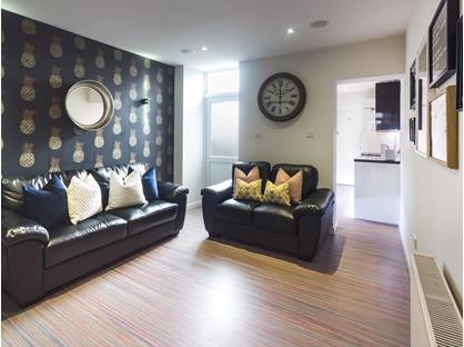 4 Bed Terraced House, Carlton Road, ST4