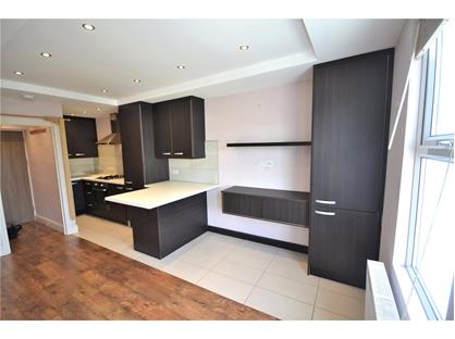 2 Bed Flat, Ritherdon Road, SW17