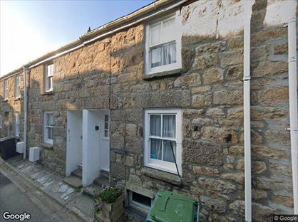 2 Bed Terraced House, Carncrows Street, TR26