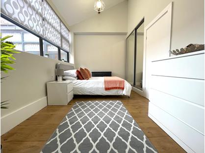 Room in a Shared Flat, Guildford Street, LU1