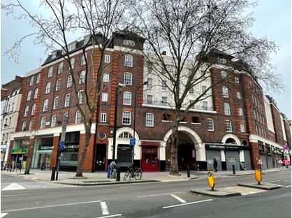 Studio Flat, Scrope Building, EC1N