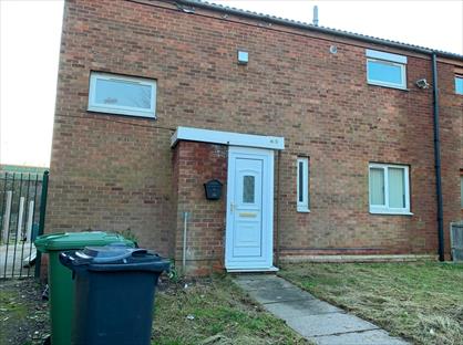 3 Bed Semi-Detached House, Lowry Close, WV13