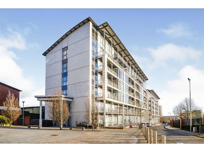 2 Bed Flat, Langley Walk, B15