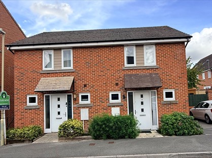3 Bed Semi-Detached House, Gardiner Road, RG24
