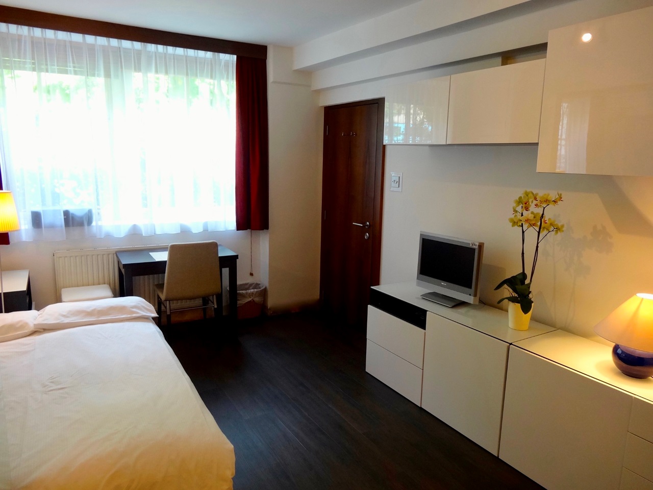 Additional image 6 of Studio Flat, Southwick Mews, W2, N1 7GU