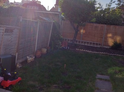 Room in a Shared House, Edmonton, N9
