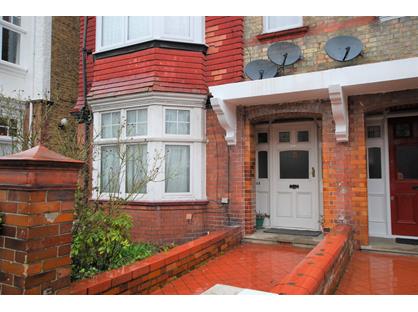 1 Bed Flat, Kingsmead Road, SW2