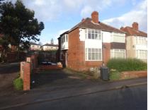 3 Bed Semi-Detached House, Leeds Old Road, WF16