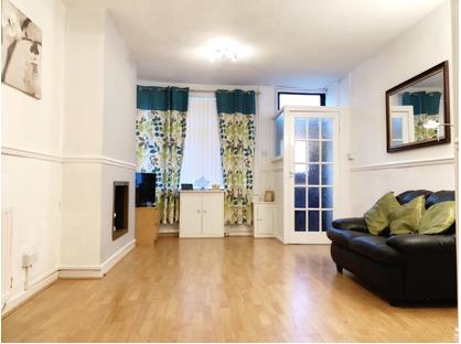2 Bed Terraced House, Goswell Street, L15