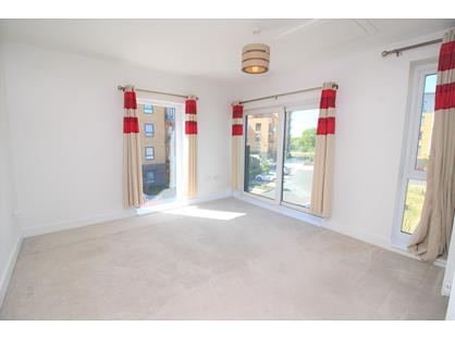 Room in a Shared House, Beech Lane, RG6