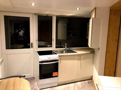 Studio Flat, Brentwood Crescent, YO10