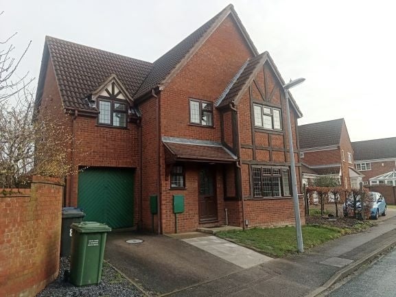 4 Bed Detached House, Hayster Drive, CB1, N1 7GU