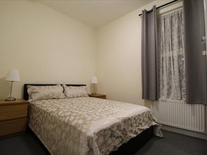1 Bed Flat, At 387B Bowes Road, N11