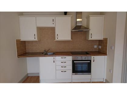 Studio Flat, Canal Road, S80