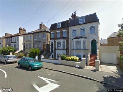 1 Bed Flat, Dundonald Road, CT11